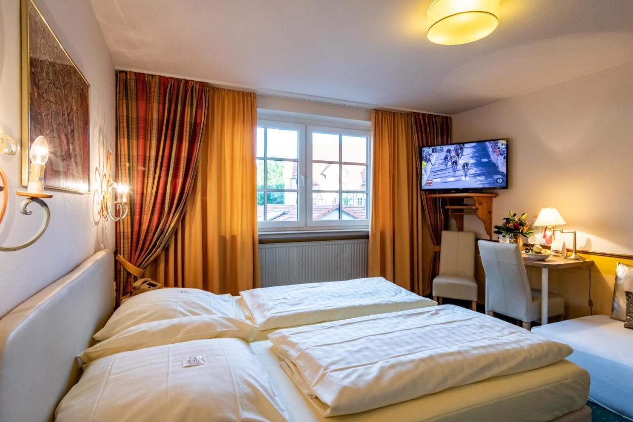 Hotel Goldflair Am Rathaus Korbach Exterior foto